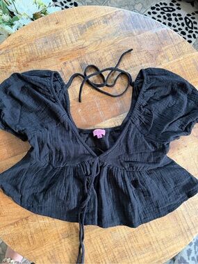 Miami Black Puff-Sleeve Tie-Front Crop Top